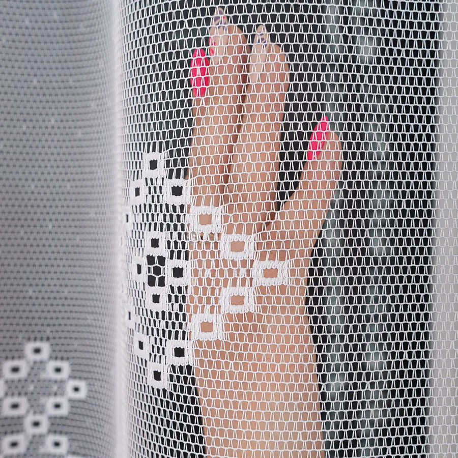 Firanka żakardowa ze wzorem po całości 044255