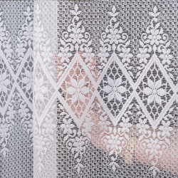 Firanka żakardowa ze wzorem pasowym 132029