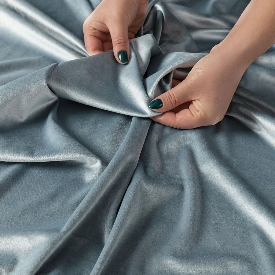 Zasłona gotowa na przelotkach VELVI