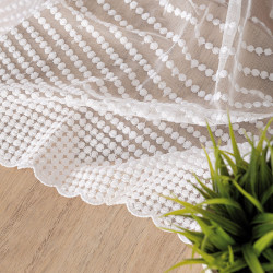 Firanka haftowana ze wzorem pasowym 006112 Firanka haftowana ze wzorem pasowym 006112