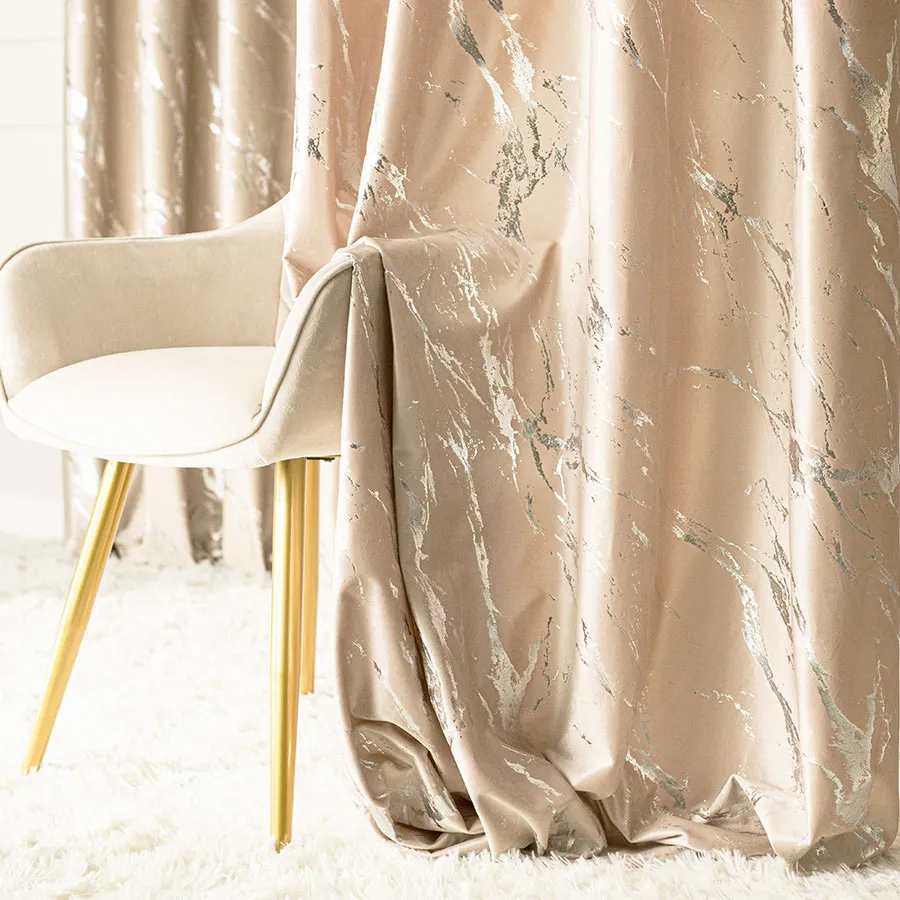 Tkanina dekoracyjna ze srebrnym nadrukiem MARMA VELVI