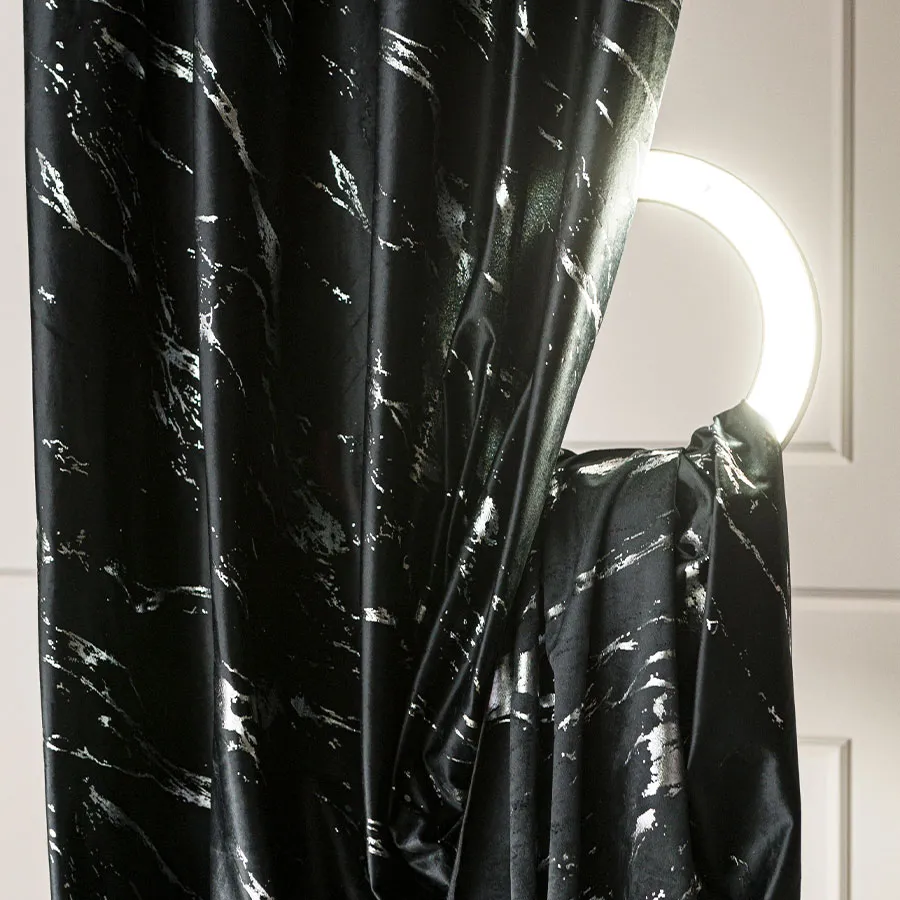 Tkanina dekoracyjna ze srebrnym nadrukiem MARMA VELVI