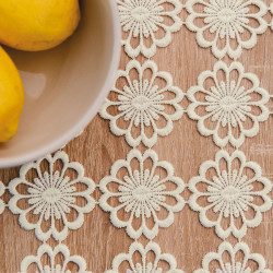 Obrus gipiurowy z motywem kwiatowym G00002