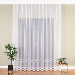 Firanka z aplikacją ze wzorem pasowym na markizecie 113000