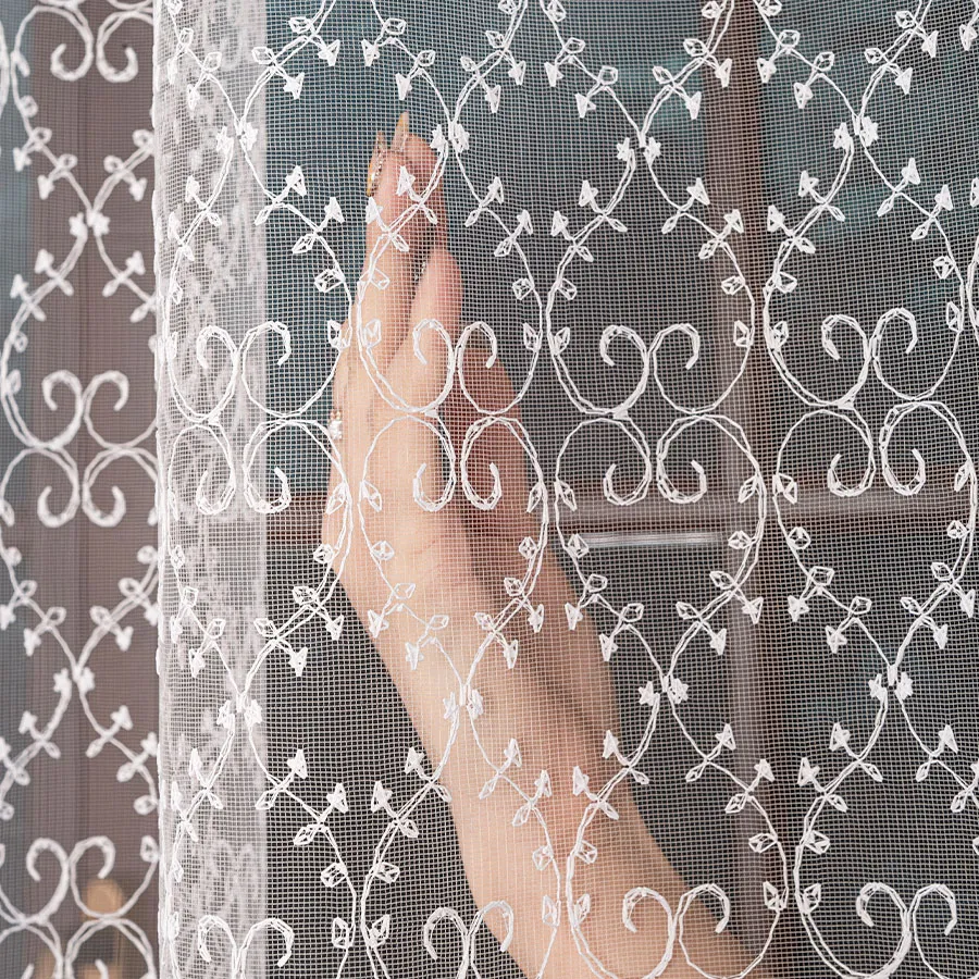 Firanka haftowana 109054