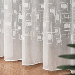 Firanka haftowana ze wzorem pasowym 224128