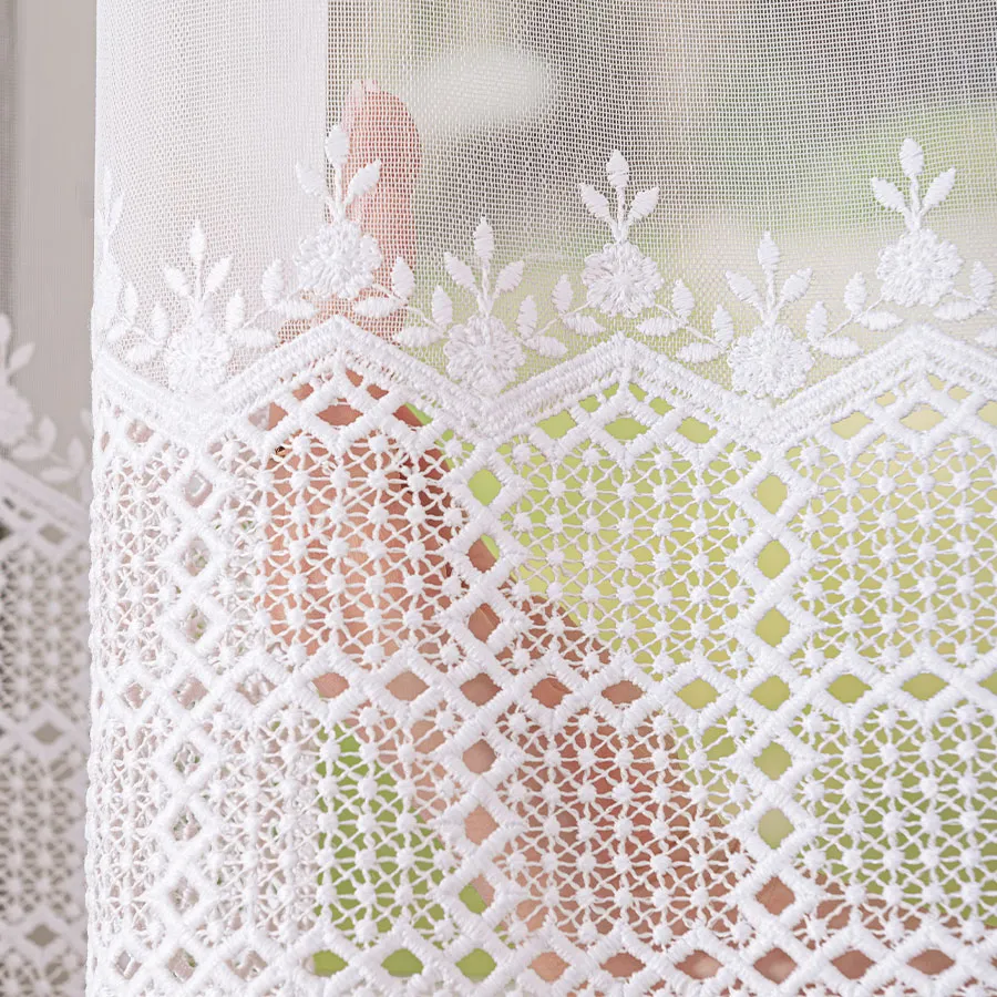 Firanka haftowana z aplikacją 006260