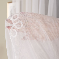 Firanka haftowana ze wzorem na samym dole 009505