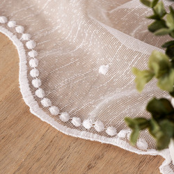 Firanka haftowana ze wzorem po całości 242900