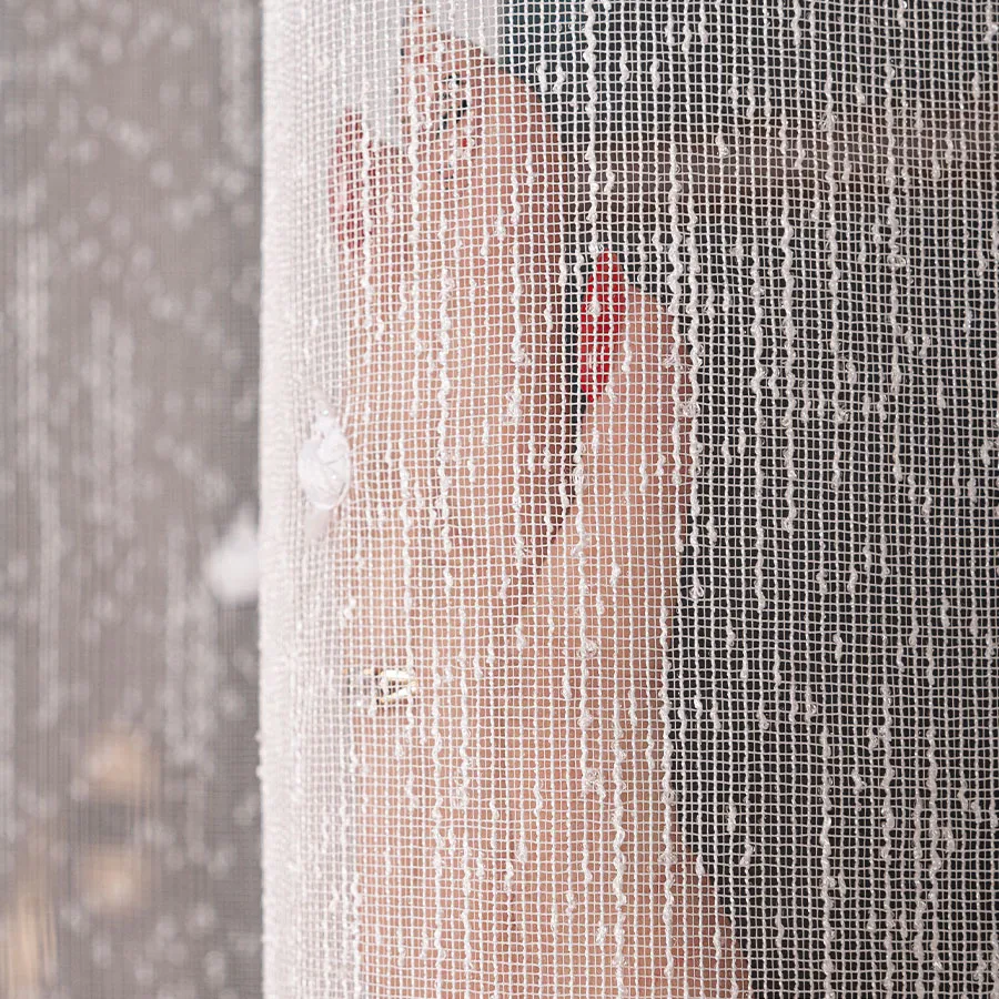 Firanka haftowana ze wzorem po całości 242900