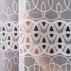 Firanka z aplikacją na markizecie ze wzorem pasowym 081972 Firanka z aplikacją na markizecie ze wzorem pasowym 081972