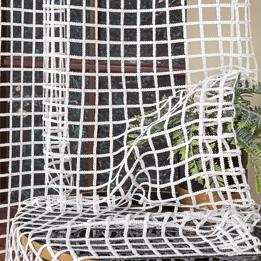 Firanka z aplikacją na markizecie ze wzorem pasowym 081773