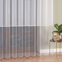 Firanka z aplikacją na markizecie ze wzorem pasowym 081778 Firanka z aplikacją na markizecie ze wzorem pasowym 081778