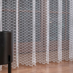 Firanka z aplikacją na markizecie ze wzorem pasowym 081778 Firanka z aplikacją na markizecie ze wzorem pasowym 081778