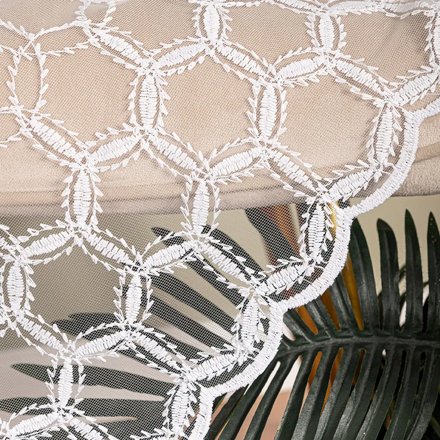 Firanka haftowana tiulowa 108183