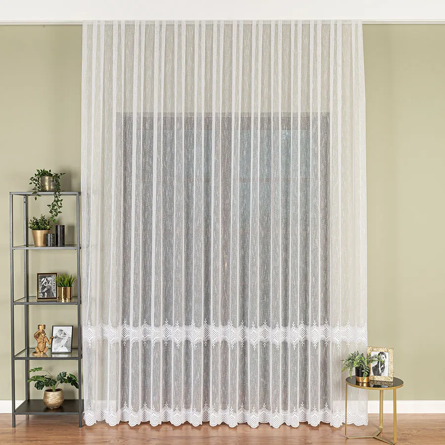 Firanka haftowana ze wzorem pasowym 127684