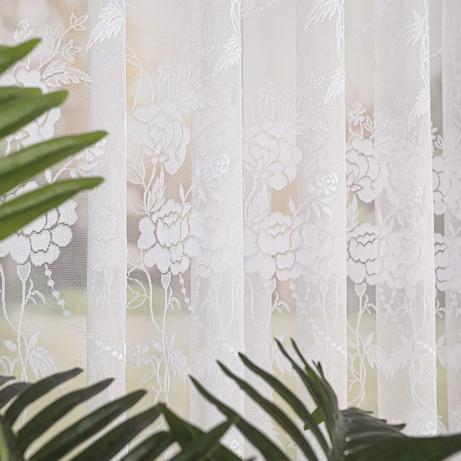 Firanka żakardowa ze wzorem po całości 018895