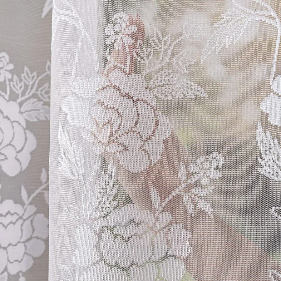 Firanka żakardowa ze wzorem po całości 018895
