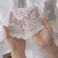 Firanka żakardowa ze wzorem po całości 018895