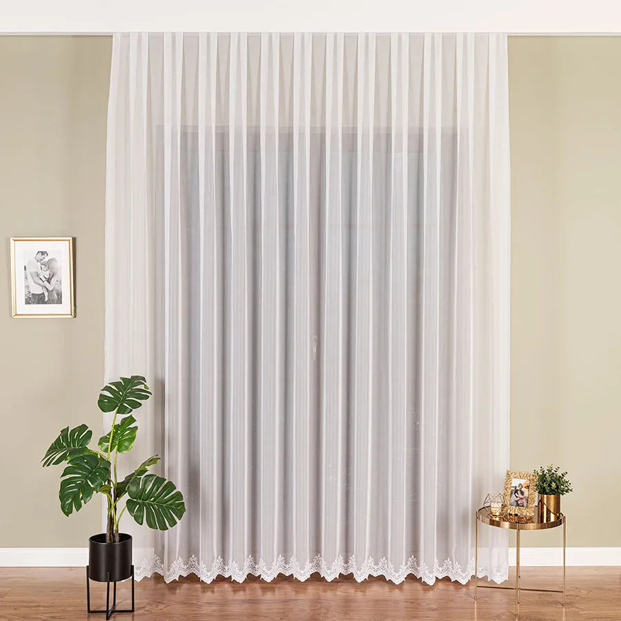 Firanka haftowana na woalu 123445