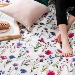 KWIATY POLNE, Komplet pościeli PREMIUM z satyny bawełnianej 160x200cm, zadruk dwustronny (do wyczerpania zapasu) T20129