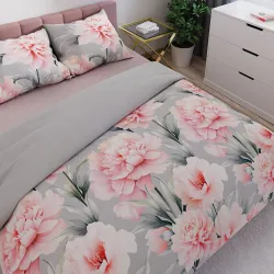 Komplet pościeli MARIGOLD 160x200 cm z motywem różowych piwonii. Komplet pościeli MARIGOLD 160x200 cm z motywem różowych piwonii.