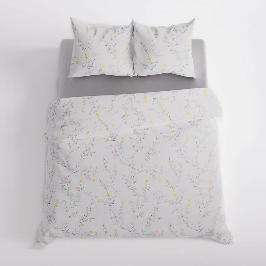 Pościel ZOE w jasnej, przytulnej aranżacji wnętrza.