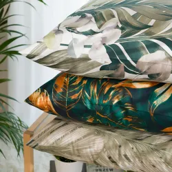 Poszewki na poduszki z zestawu LEAFY 70x80 cm – tropikalny wzór i intensywne barwy. Poszewki na poduszki z zestawu LEAFY 70x80 cm – tropikalny wzór i intensywne barwy.