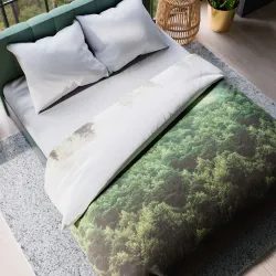 Komplet pościeli FOREST 160x200 cm z realistycznym leśnym wzorem.