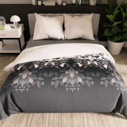 Komplet pościeli KELLY 160x200 cm w eleganckim, ciemnym wzorze na łóżku.