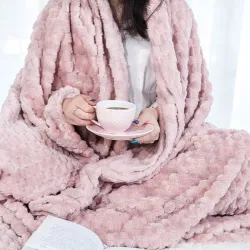 MIKOS koc dekoracyjny, rozmiar 200x220cm, kolor 002 różowy MIKOS0