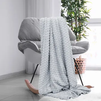 MIKOS koc dekoracyjny, rozmiar 200x220cm, kolor 007 jasny szary MIKOS0