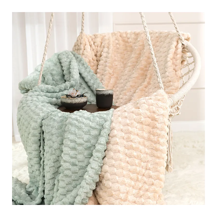 MIKOS koc dekoracyjny, rozmiar 200x220cm, kolor 009 ciemny beżowy MIKOS0