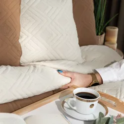 AVILA Narzuta dekoracyjna, 220x240cm, kolor 014 beżowy AVILA0