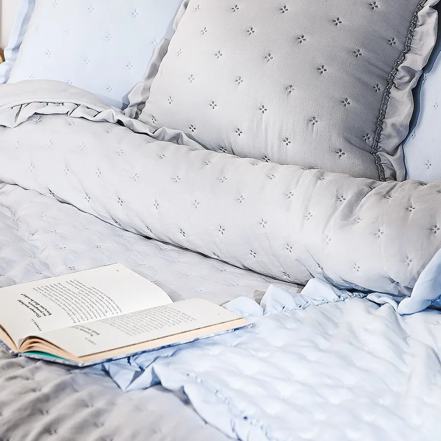 WERONA Narzuta dekoracyjna z falbaną, 170x210cm, kolor 001 szary WERONA