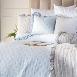 WERONA Narzuta dekoracyjna z falbaną, 200x220cm, kolor 302 baby blue WERONA