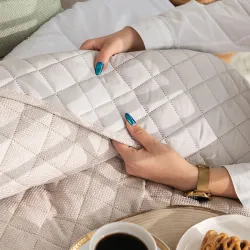 MOLLY Narzuta dekoracyjna, rozmiar 170x210cm, kolor 016 ciepły beżowy 651350