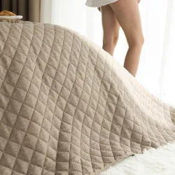 MOLLY Narzuta dekoracyjna, rozmiar 170x210cm, kolor 001 kawowy 651350