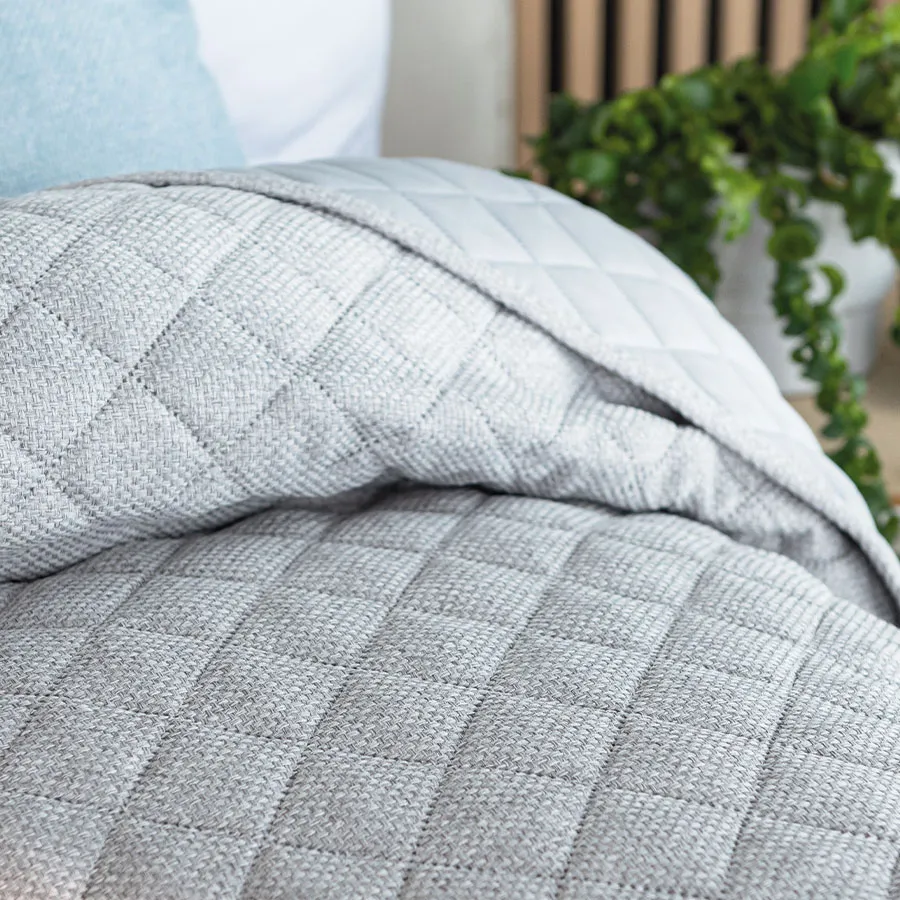 MOLLY Narzuta dekoracyjna, rozmiar 170x210cm, kolor 020 jasny szary 651350