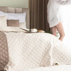 MOLLY Narzuta dekoracyjna, rozmiar 220x240cm, kolor 804 kremowy 651350