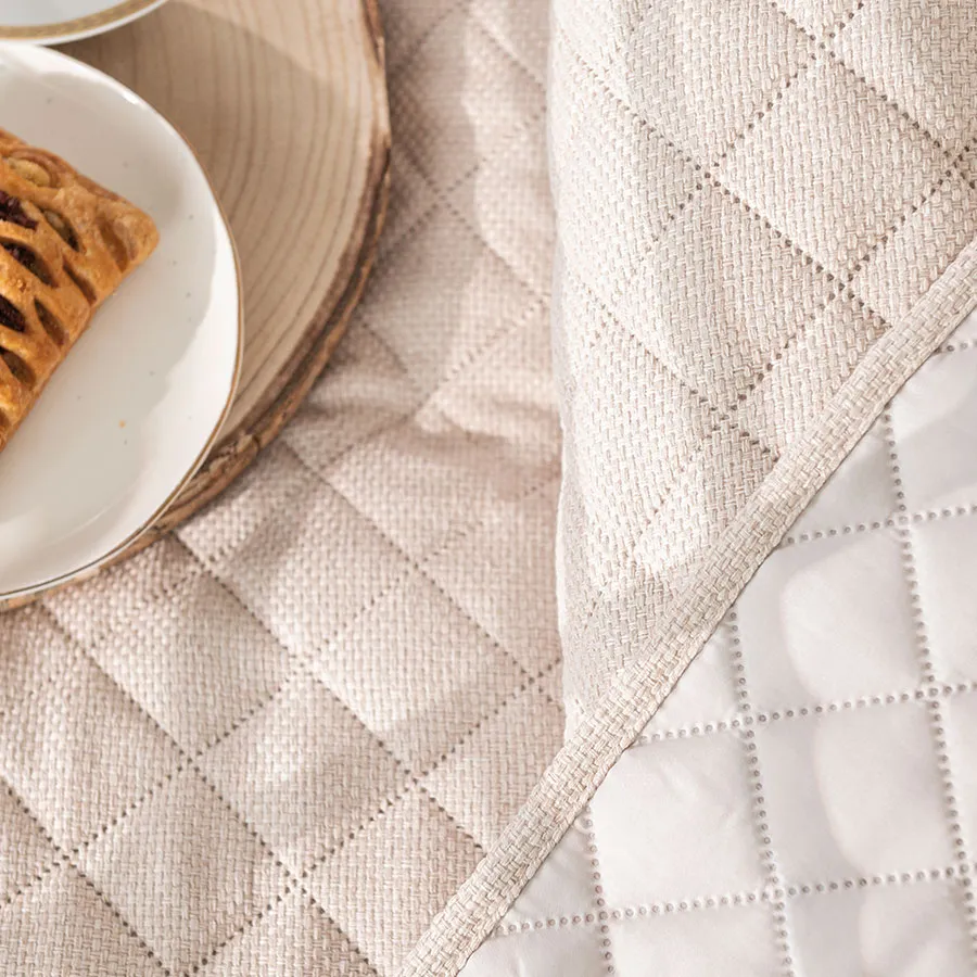 MOLLY Narzuta dekoracyjna, rozmiar 220x240cm, kolor 016 ciepły beżowy 651350