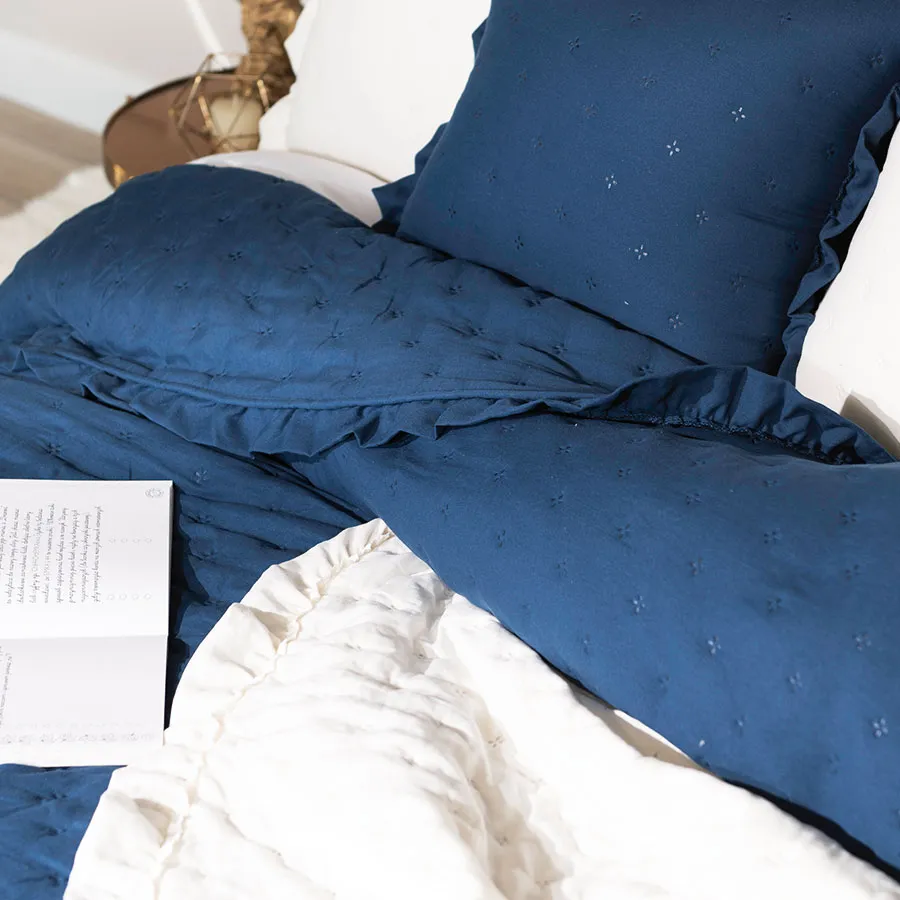 WERONA Narzuta dekoracyjna z falbaną, 170x210cm, kolor 002 niebieski WERONA