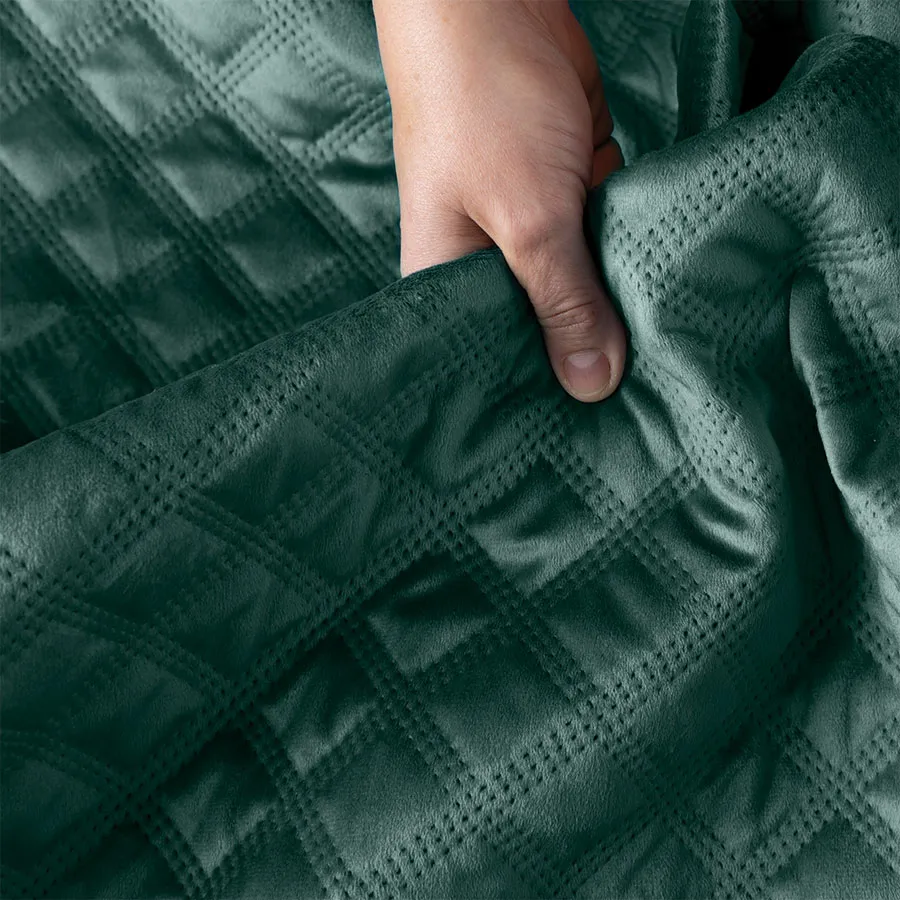 VELVI Narzuta dekoracyjna, rozmiar 170x210cm, kolor 012 szmaragdowy zielony VELVI0