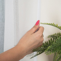 ETAMINA Firana gotowa na srebrnych przelotkach, szerokość 140 x wysokość 250cm, kolor 001 biały FG0006 ETAMINA Firana gotowa na srebrnych przelotkach, szerokość 140 x wysokość 250cm, kolor 001 biały FG0006