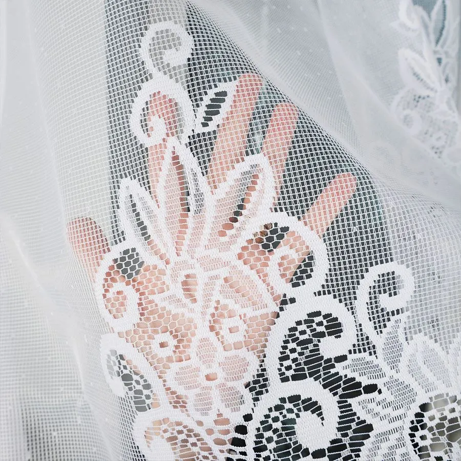 BERENIKA Firanka żakardowa gotowa, szerokość 400 x wysokość 160cm, kolor 001 biały 004304