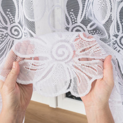 PATRYCJA Firanka żakardowa gotowa, szerokość 300 x wysokość 150cm, kolor 001 biały 049516 PATRYCJA Firanka żakardowa gotowa, szerokość 300 x wysokość 150cm, kolor 001 biały 049516