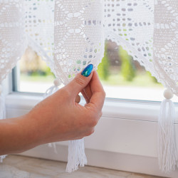 RACHELA Zazdrostka gotowa z ażurem, szerokość 150 x wysokość 75cm, kolor 001 biały 912432