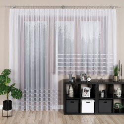 HALINA Firanka żakardowa gotowa, szerokość 300 x wysokość 250cm, kolor 001 biały ze srebrnym lurexem 000383 HALINA Firanka żakardowa gotowa, szerokość 300 x wysokość 250cm, kolor 001 biały ze srebrnym lurexem 000383