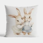 KRÓLICZKI · Poszewka dekoracyjna · 40x40 cm · kolor pastelowo oliwkowy