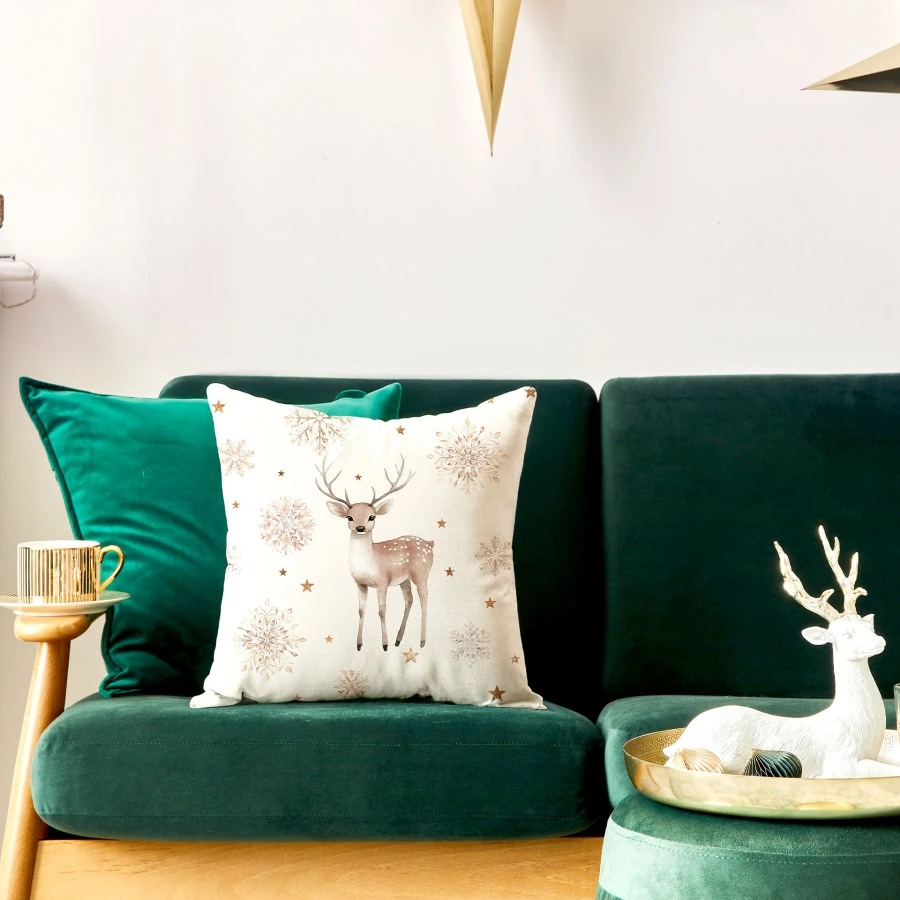 JELONKI, ZIMOWA OPOWIEŚĆ Poszewka dekoracyjna VELVET, 40x40cm, kolor 004 beżowy PBN346